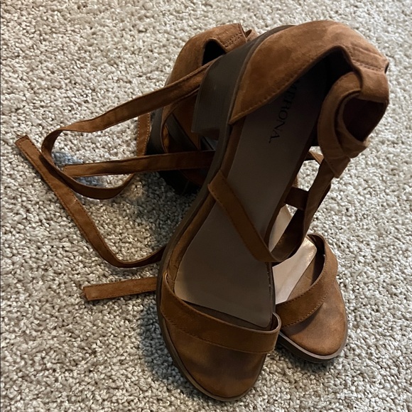 Merona Brown Suede Block Heel Sandals - Picture 2 of 2